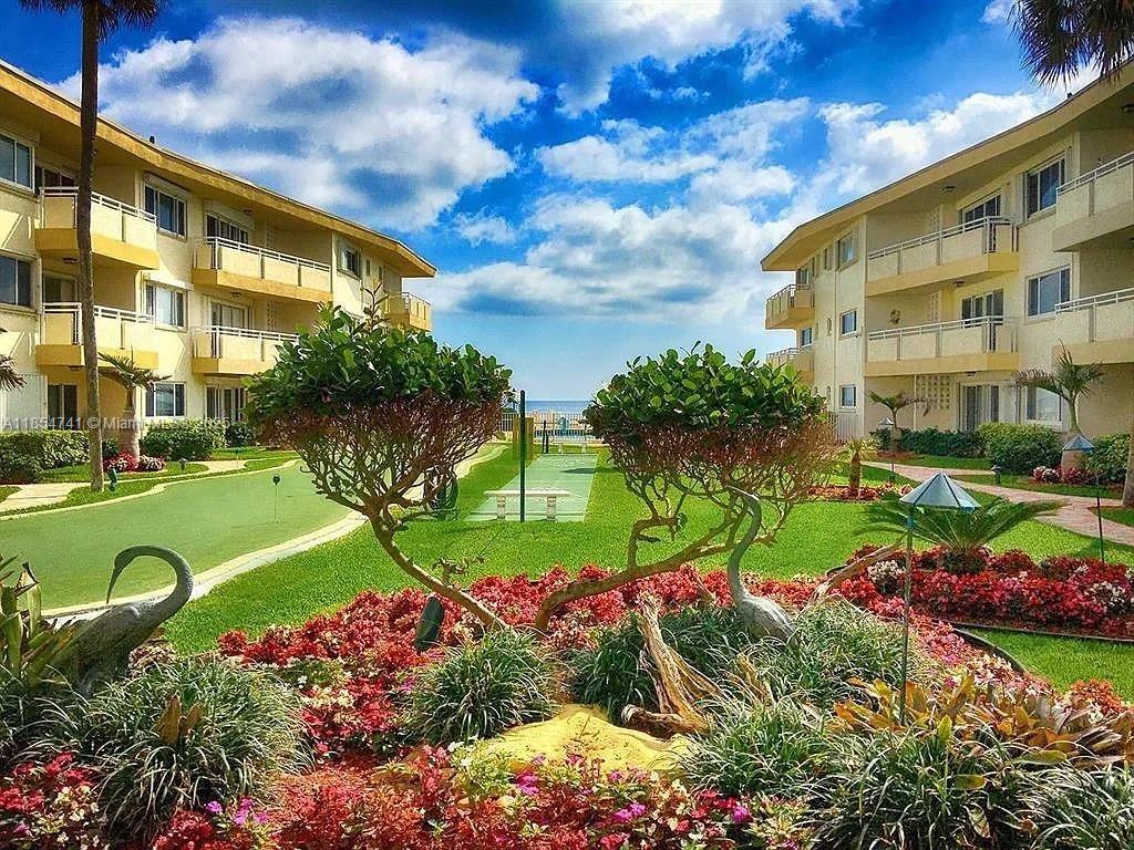 HILLSBORO IMPERIAL APTS C - Residential