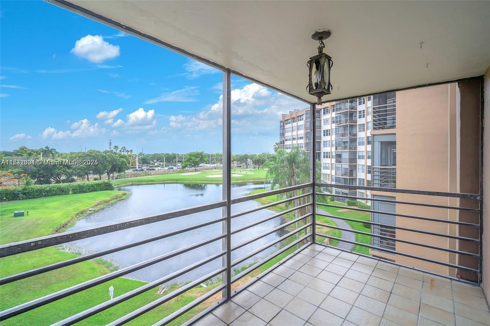 PARK PLACE CONDOMINIUM - Residential