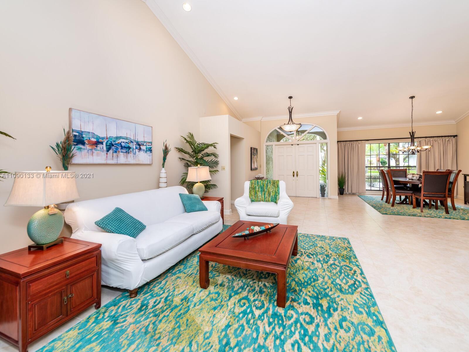 MAPLEWOOD - Residential