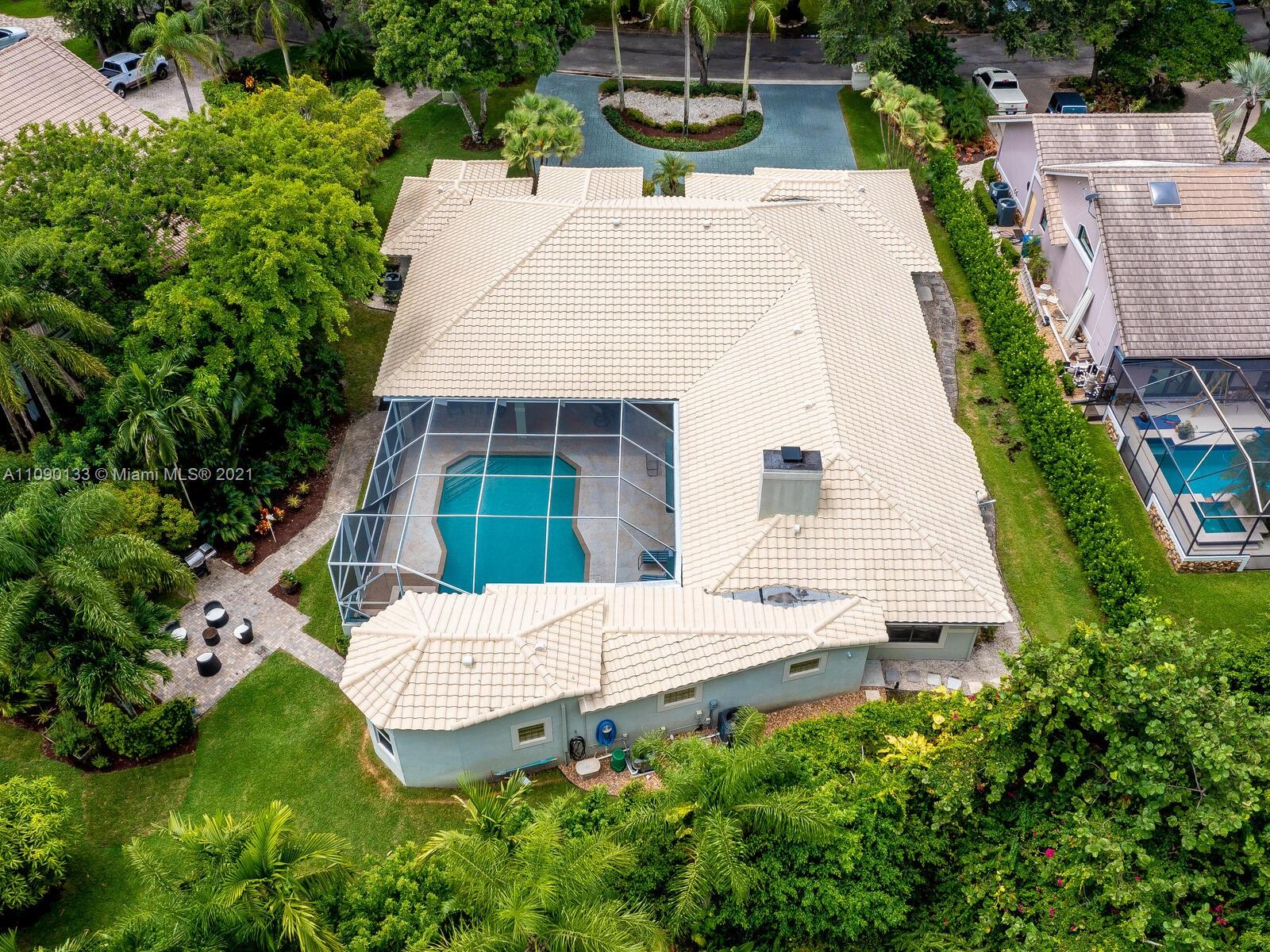 MAPLEWOOD - Residential