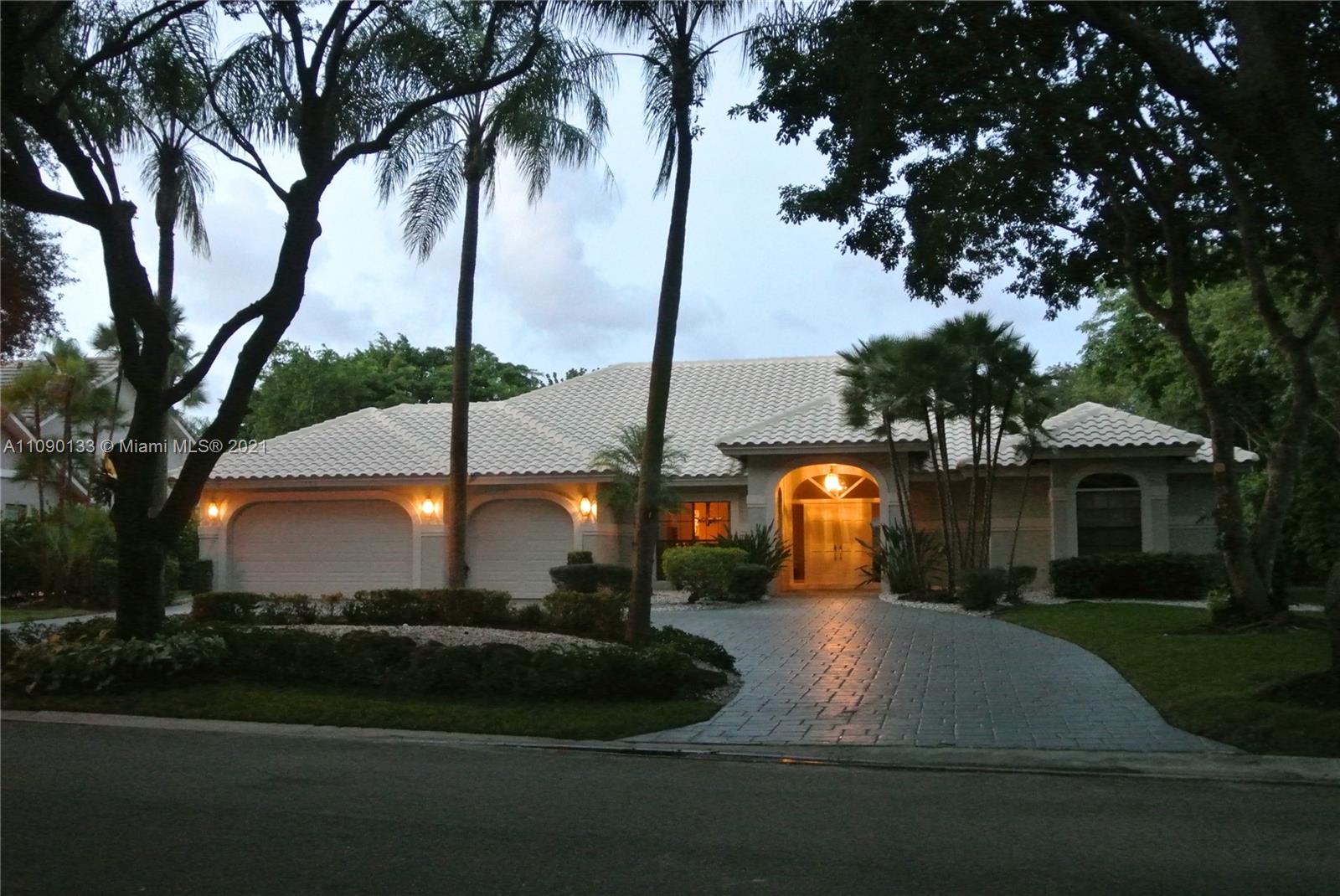 MAPLEWOOD - Residential