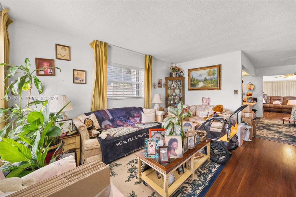 Photo of 441 NW 2nd Ave, Deerfield Beach, FL 33441 (MLS # A12015318)