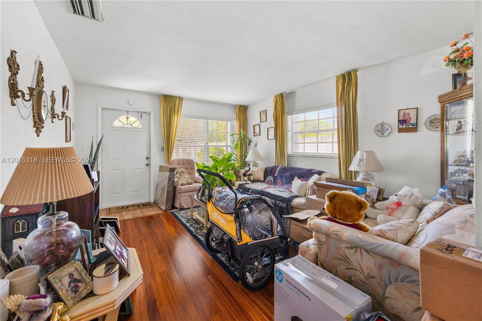 COLLEGE PARK ESTATES - Residential