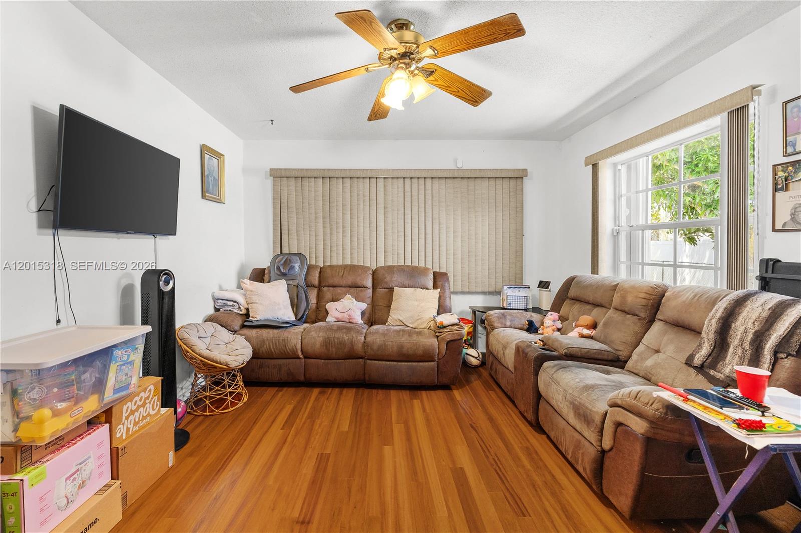 COLLEGE PARK ESTATES - Residential
