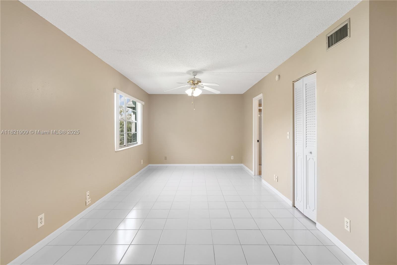 FAIRWAYS OF TAMARAC CONDO - Residential