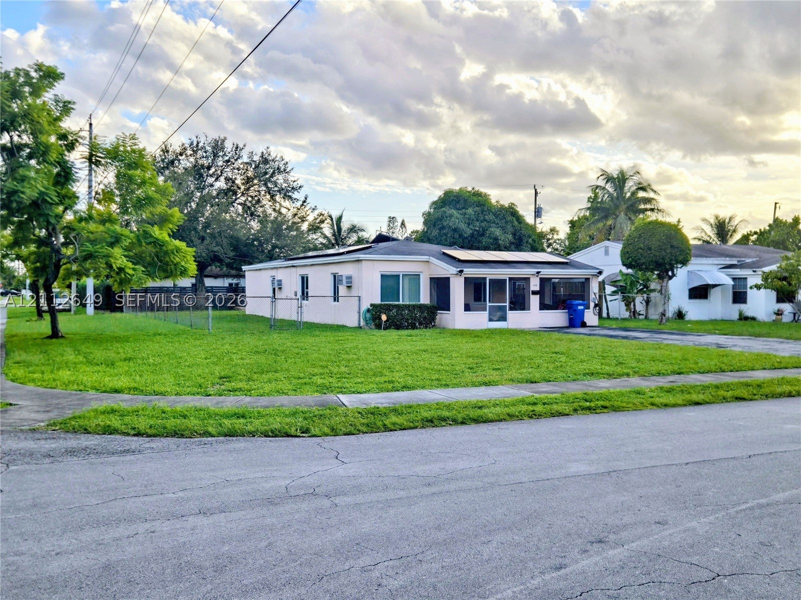 1698 NE 177th St