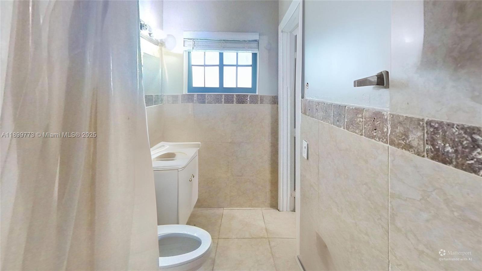 TOWER PARK - Residential Lease