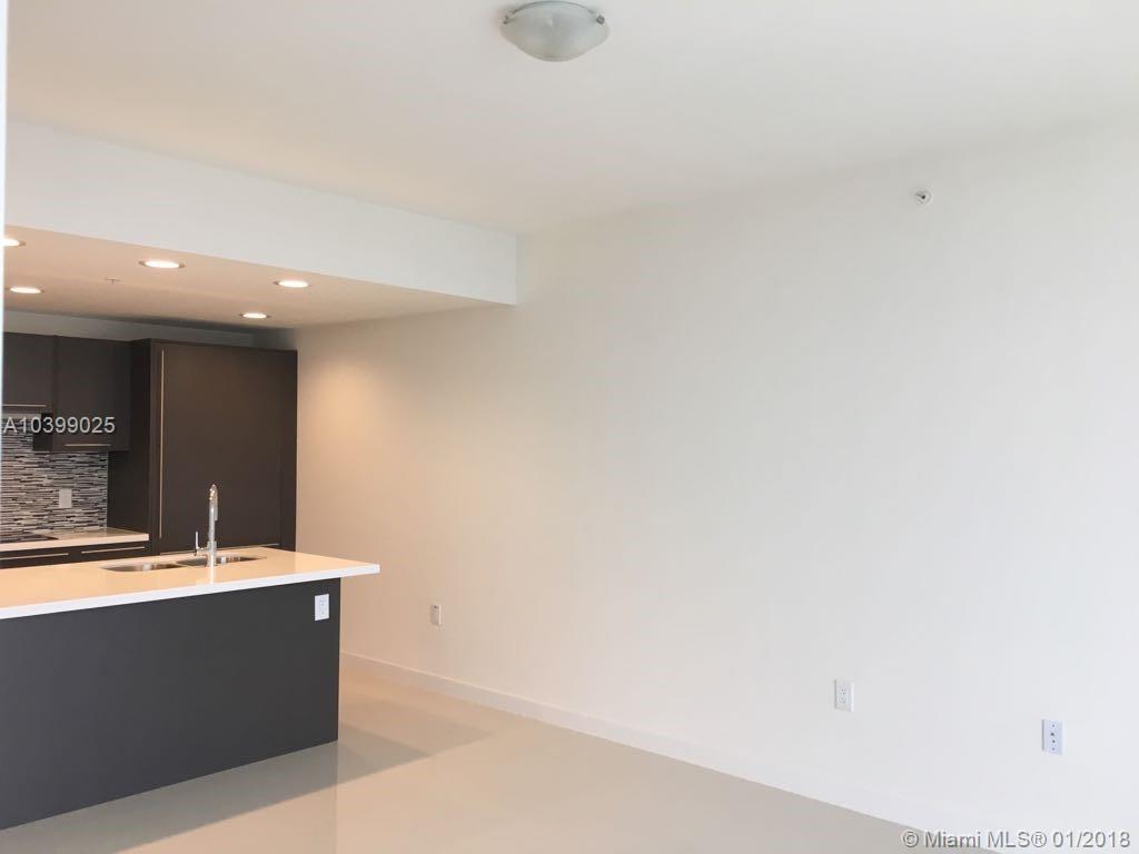 MIDTOWN DORAL - Residential Lease
