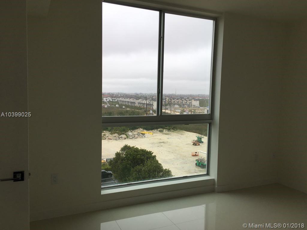 MIDTOWN DORAL - Residential Lease