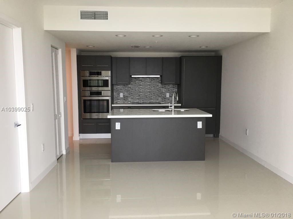 MIDTOWN DORAL - Residential Lease