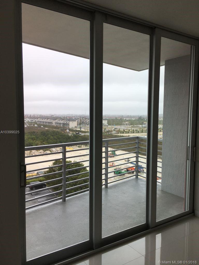 MIDTOWN DORAL - Residential Lease
