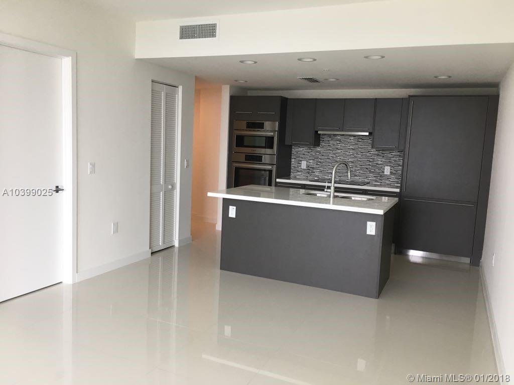 MIDTOWN DORAL - Residential Lease