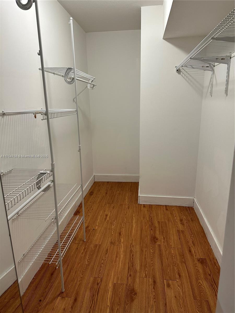 STONEBRIDGE GARDENS SECTI - Residential