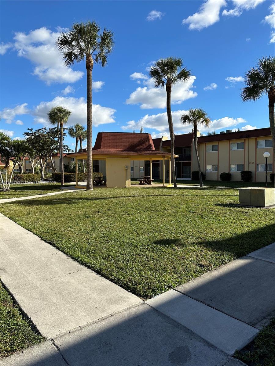 STONEBRIDGE GARDENS SECTI - Residential