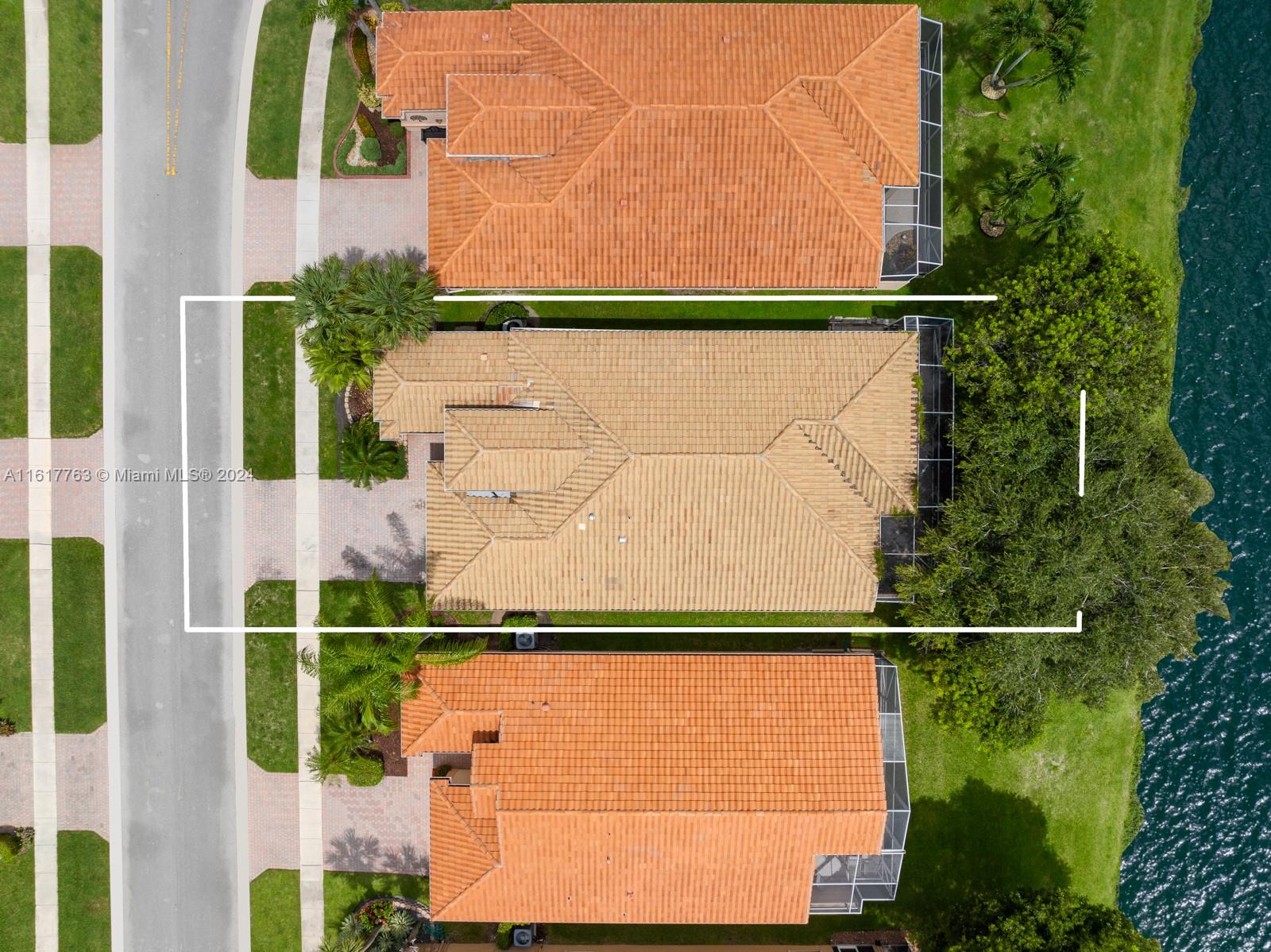 TUSCANY PAR A/B - Residential