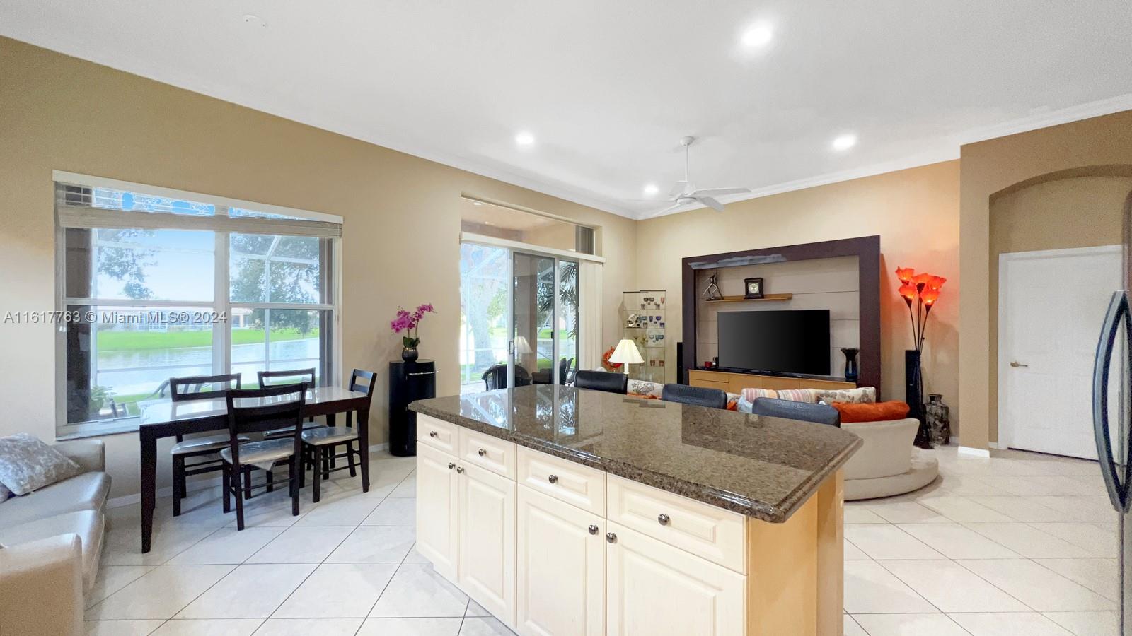 TUSCANY PAR A/B - Residential