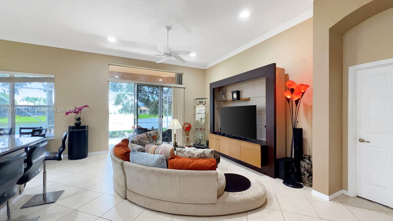 TUSCANY PAR A/B - Residential