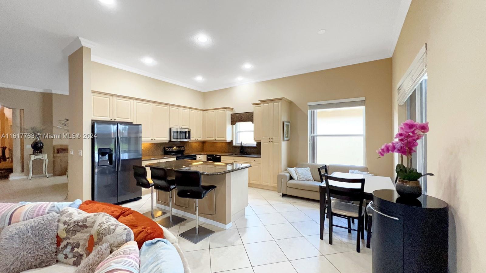TUSCANY PAR A/B - Residential