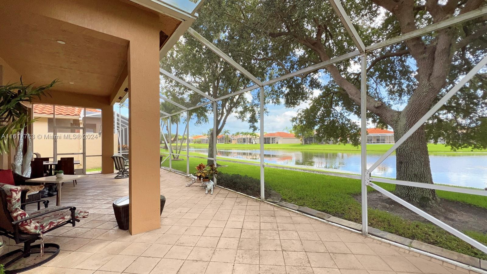 TUSCANY PAR A/B - Residential