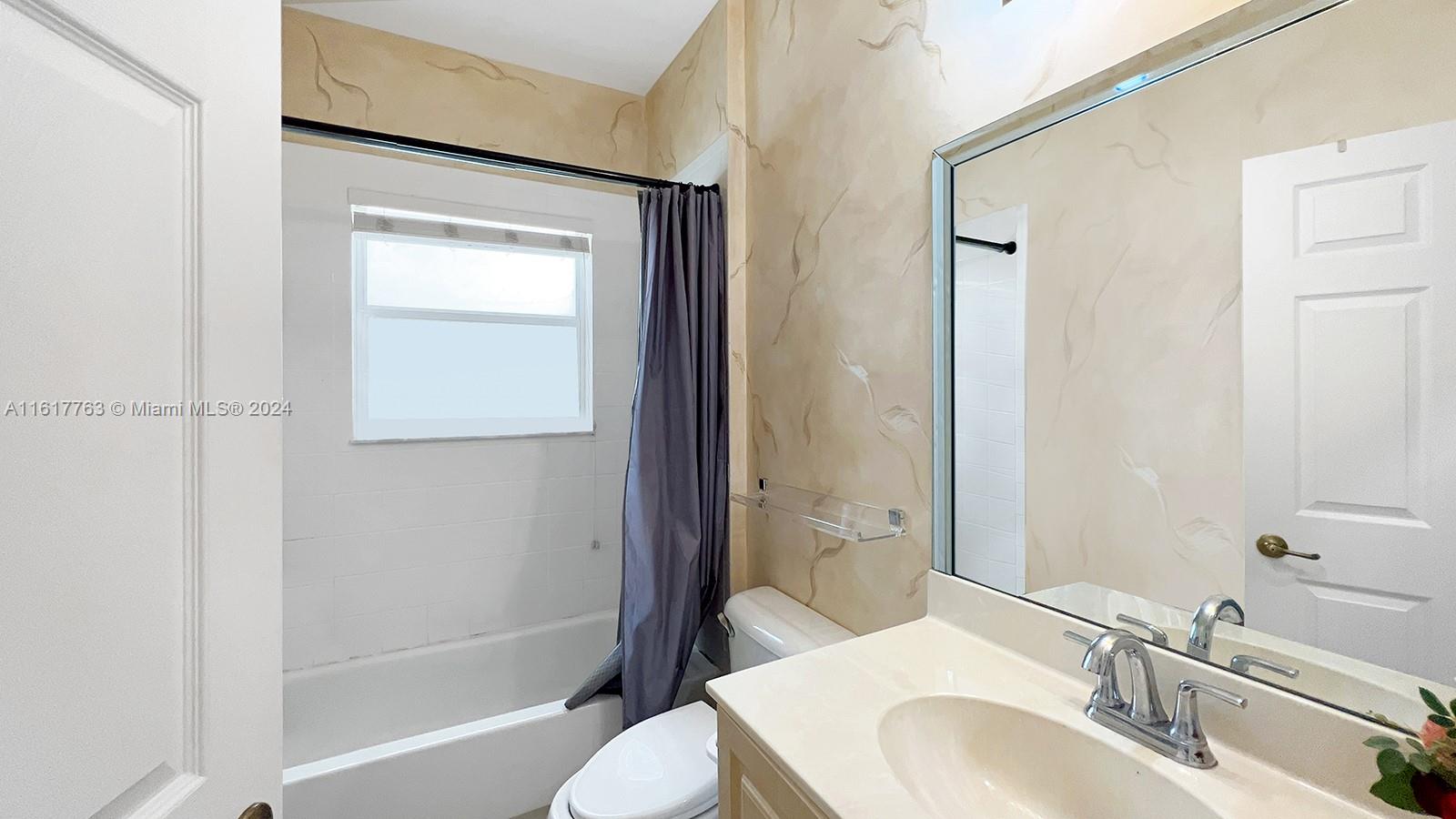 TUSCANY PAR A/B - Residential