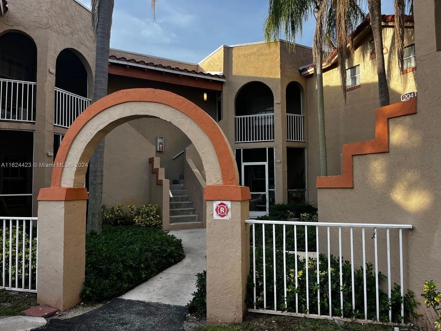 Welcome to this stunning 2-bedroom, 2-bathroom condo in the heart of Pembroke Pines. This beautifully maintained first-floor unit boasts a spacious, open floor plan. The living and dining areas are filled with natural light, creating a warm and inviting atmosphere. . The master bedroom offers a serene retreat with a walk-in closet and private en-suite bathroom. The second bedroom is generously sized for a guest room or home office. Enjoy your morning coffee or unwind on the screened-in patio overlooking lush greenery. This condo is part of a well-kept community with a swimming pool, clubhouse, and fitness center. Located minutes from shopping, dining, entertainment, and major highways, this property offers convenience and lifestyle in one package. Schedule a showing today!