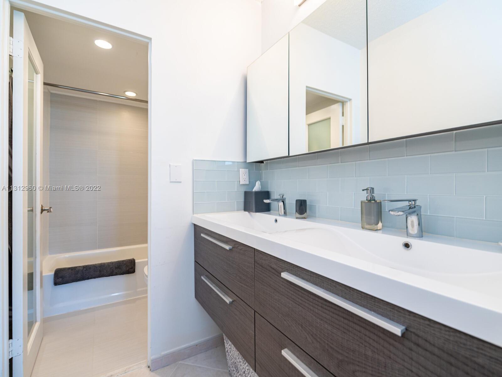 HEMISPHERES CONDO - Residential