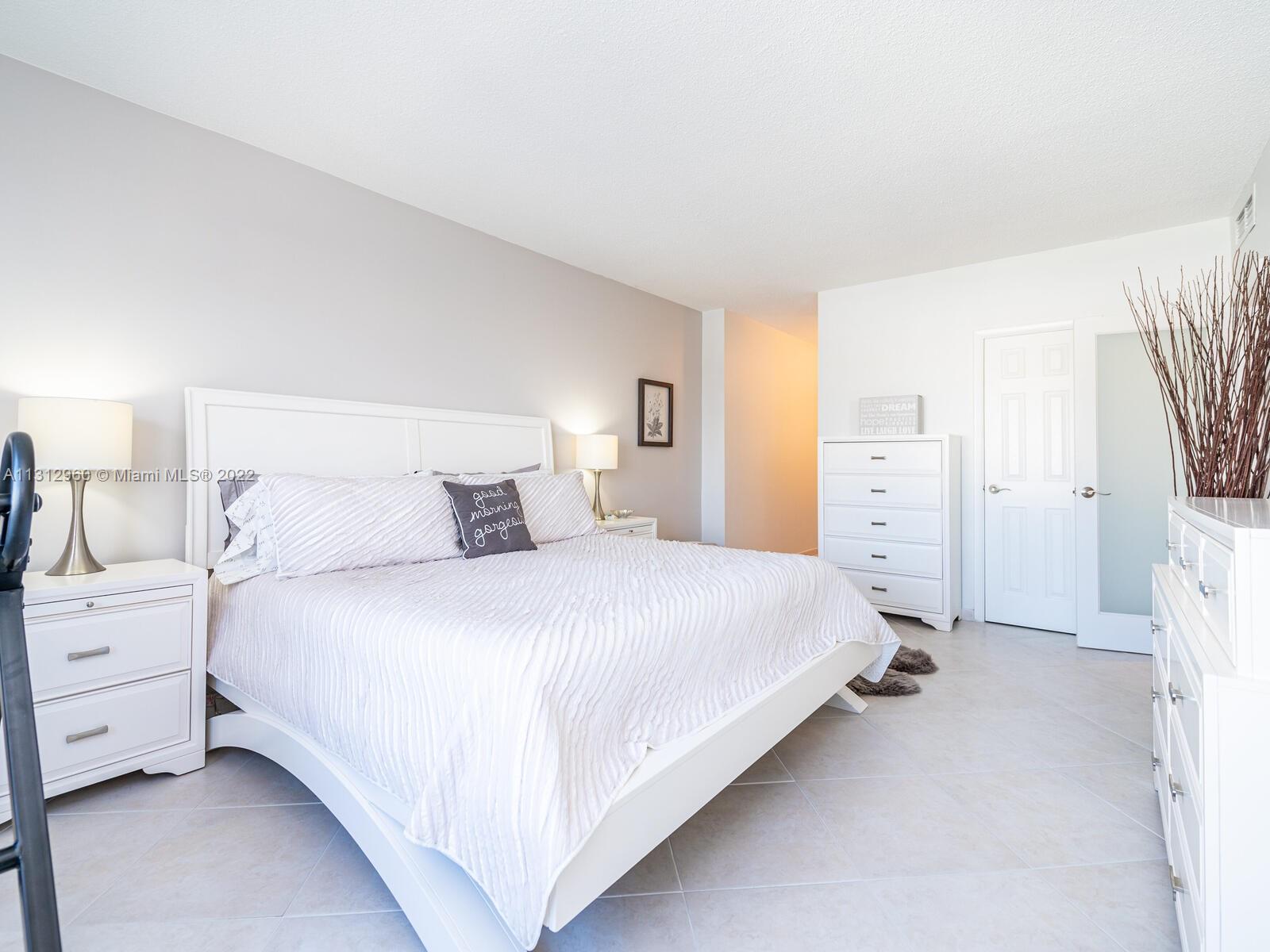 HEMISPHERES CONDO - Residential