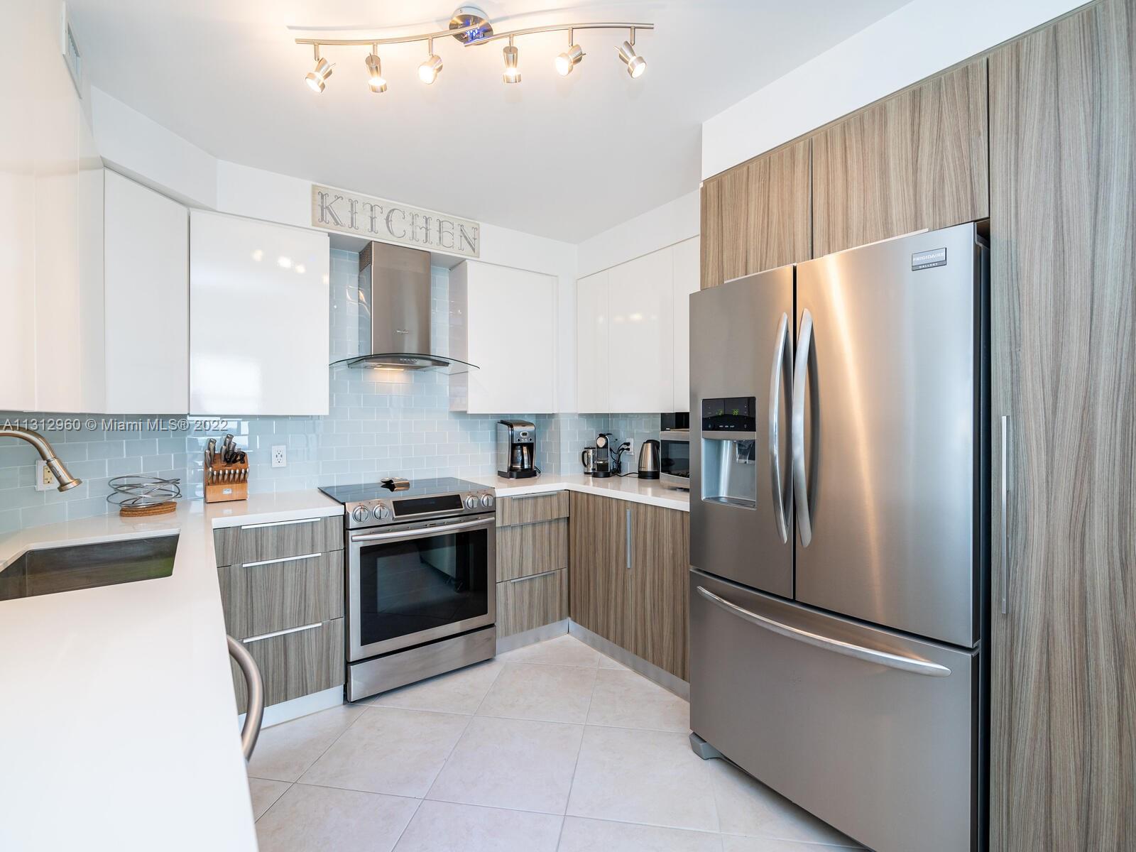 HEMISPHERES CONDO - Residential