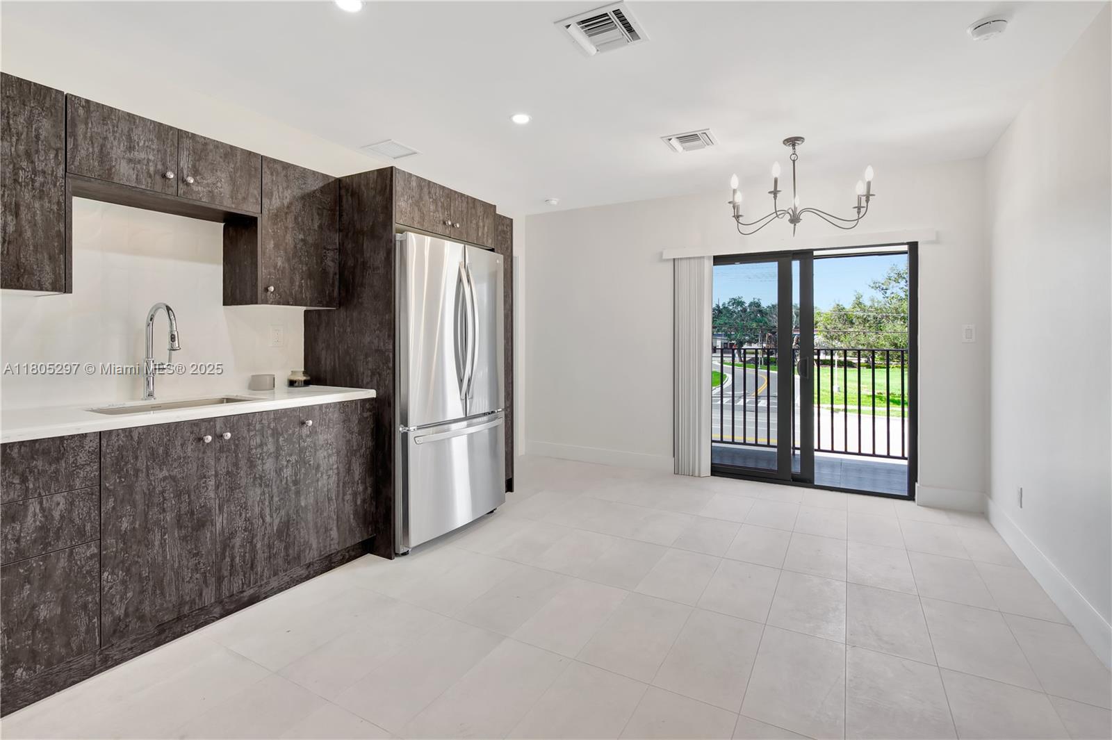 REED LAND CO - Residential Lease