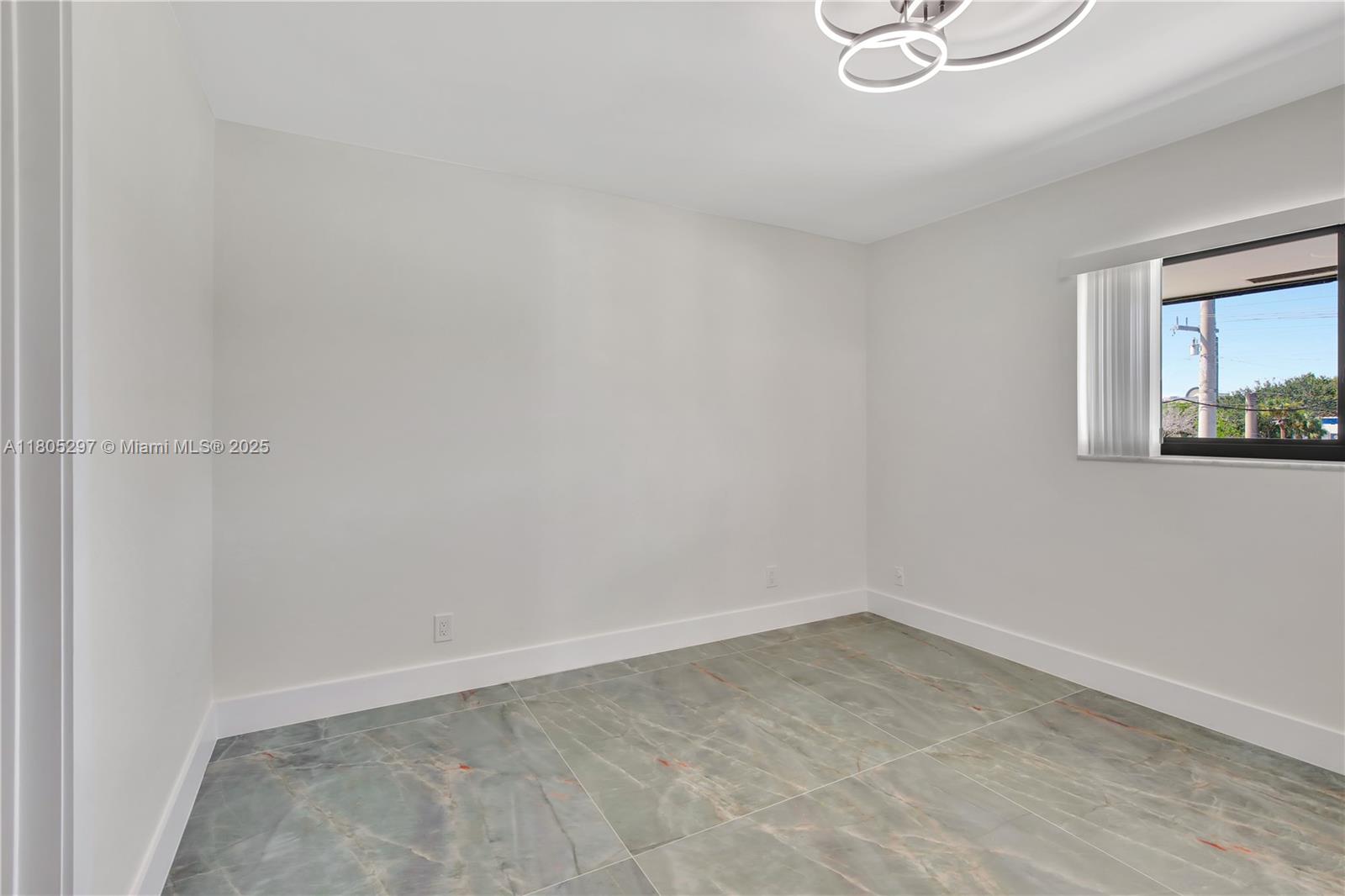 REED LAND CO - Residential Lease