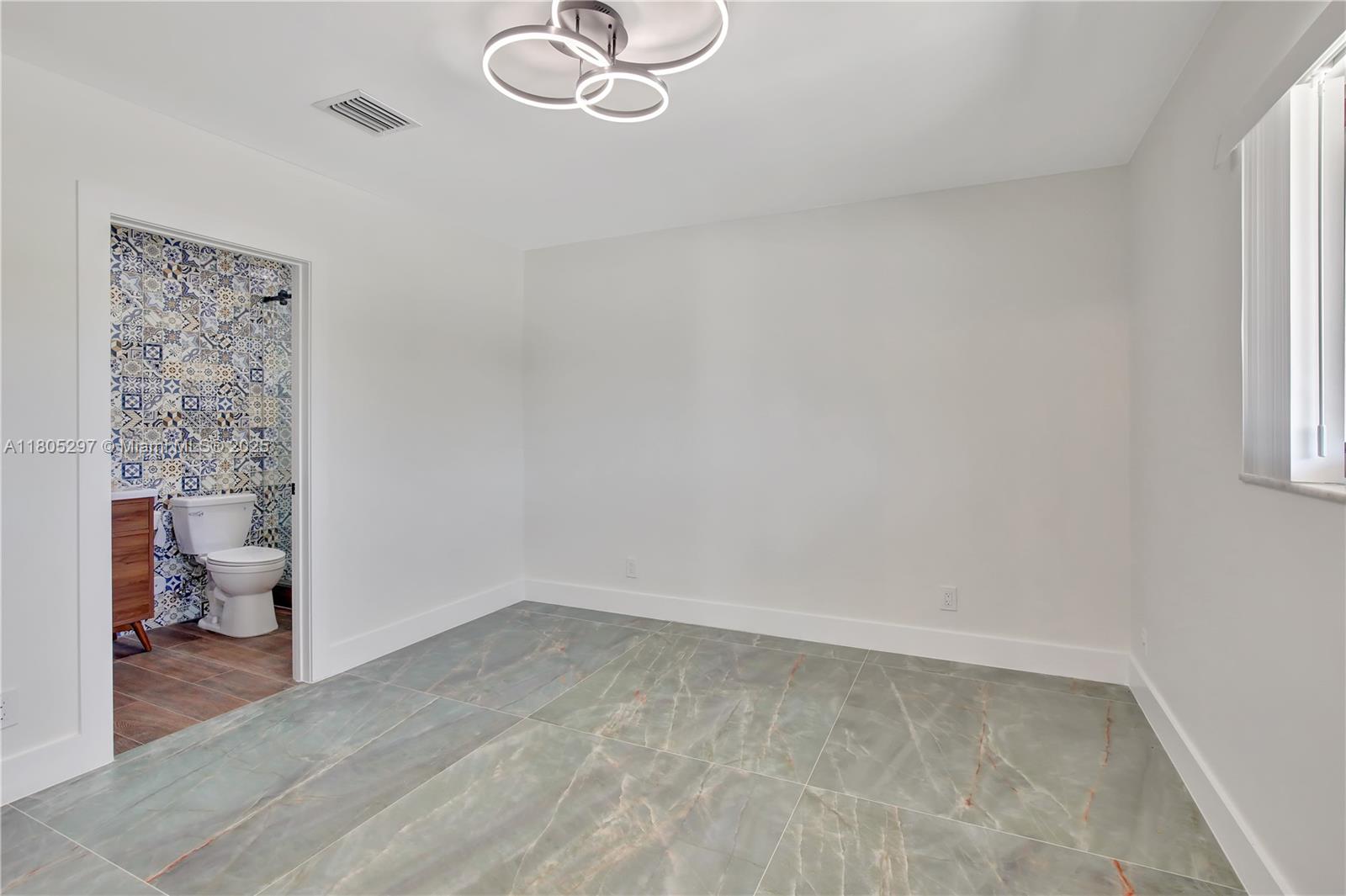 REED LAND CO - Residential Lease