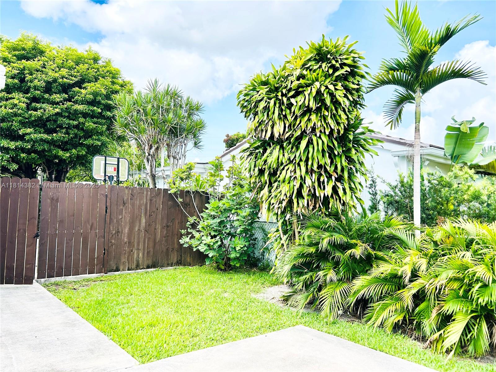 CENTRAL MIAMI PART 6 - Residential