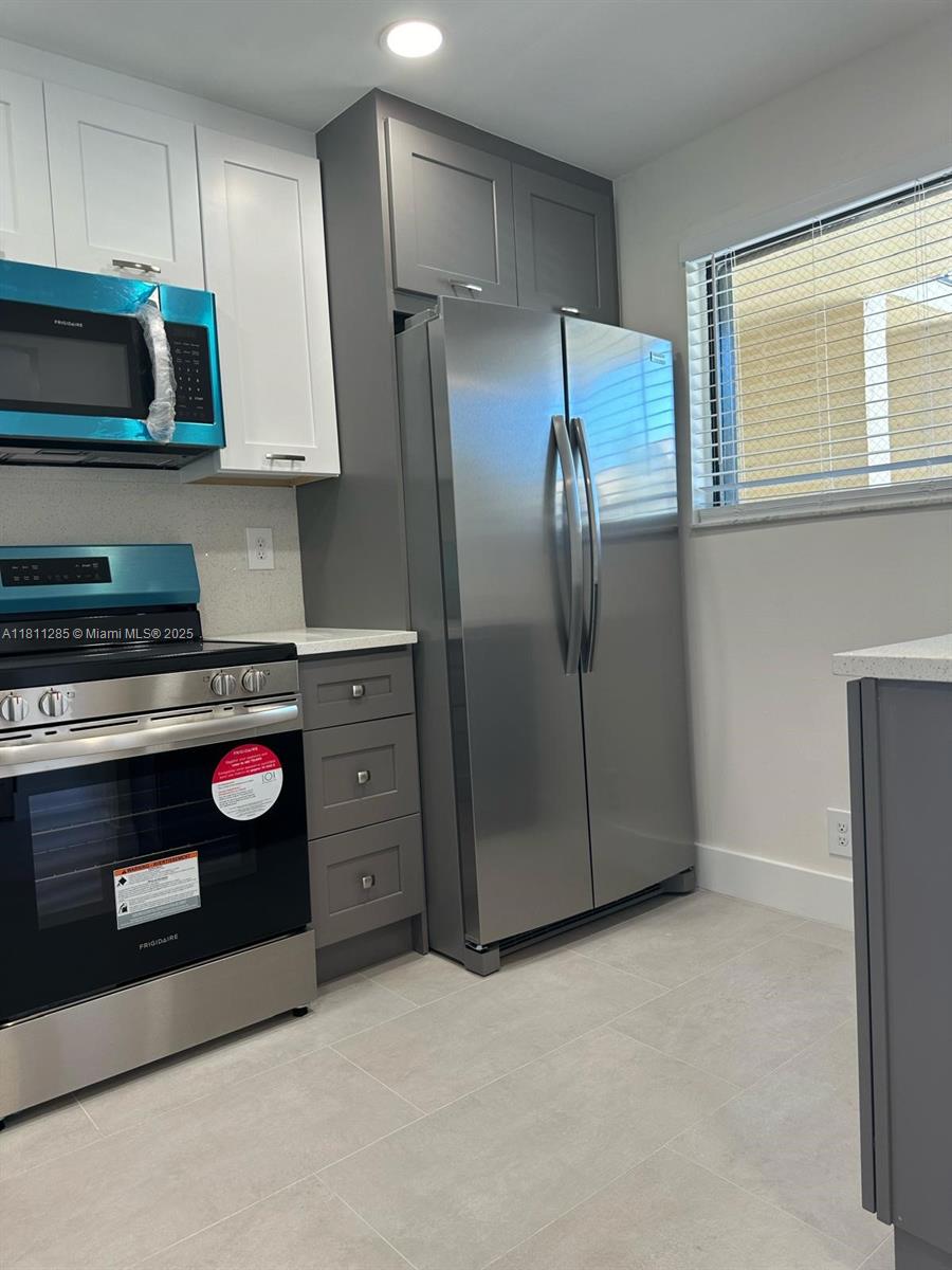 BOCA COVE CONDO - Residential Lease