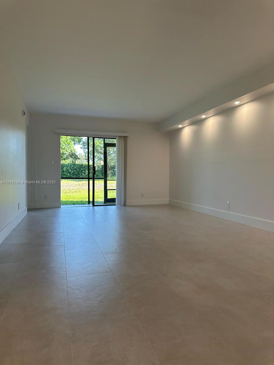 BOCA COVE CONDO - Residential Lease