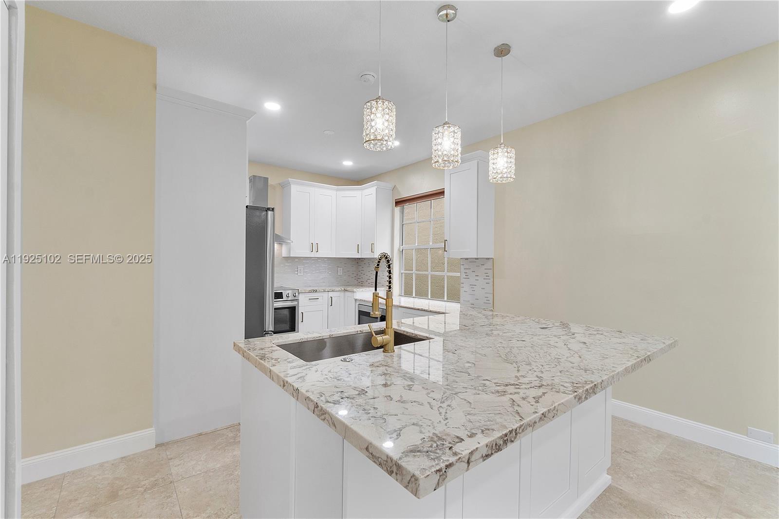 WYNDHAM LAKES NORTH - Residential Lease