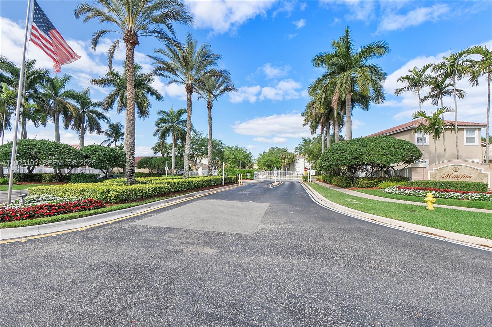 WYNDHAM LAKES NORTH - Residential Lease