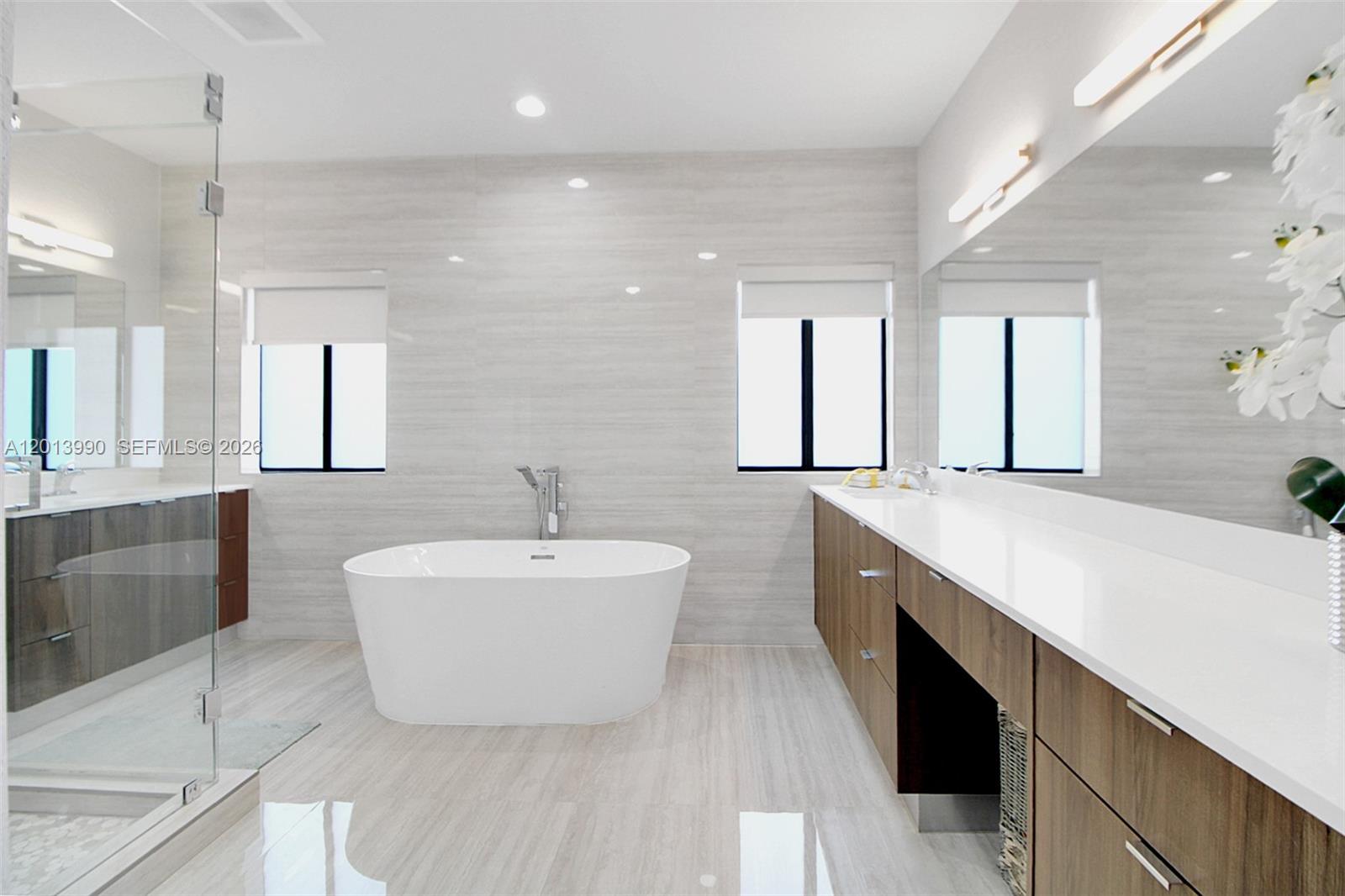 WEST BREEZE ESTATES - Residential