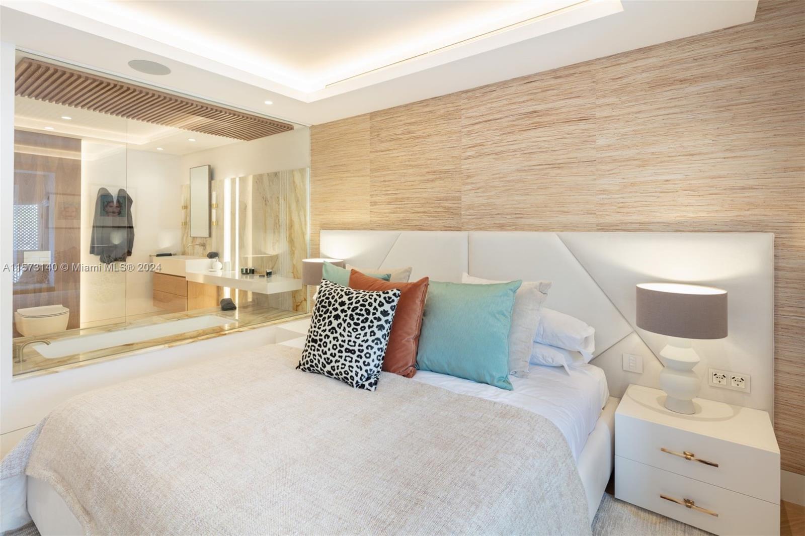 Orquidea, Puente Romano - Residential