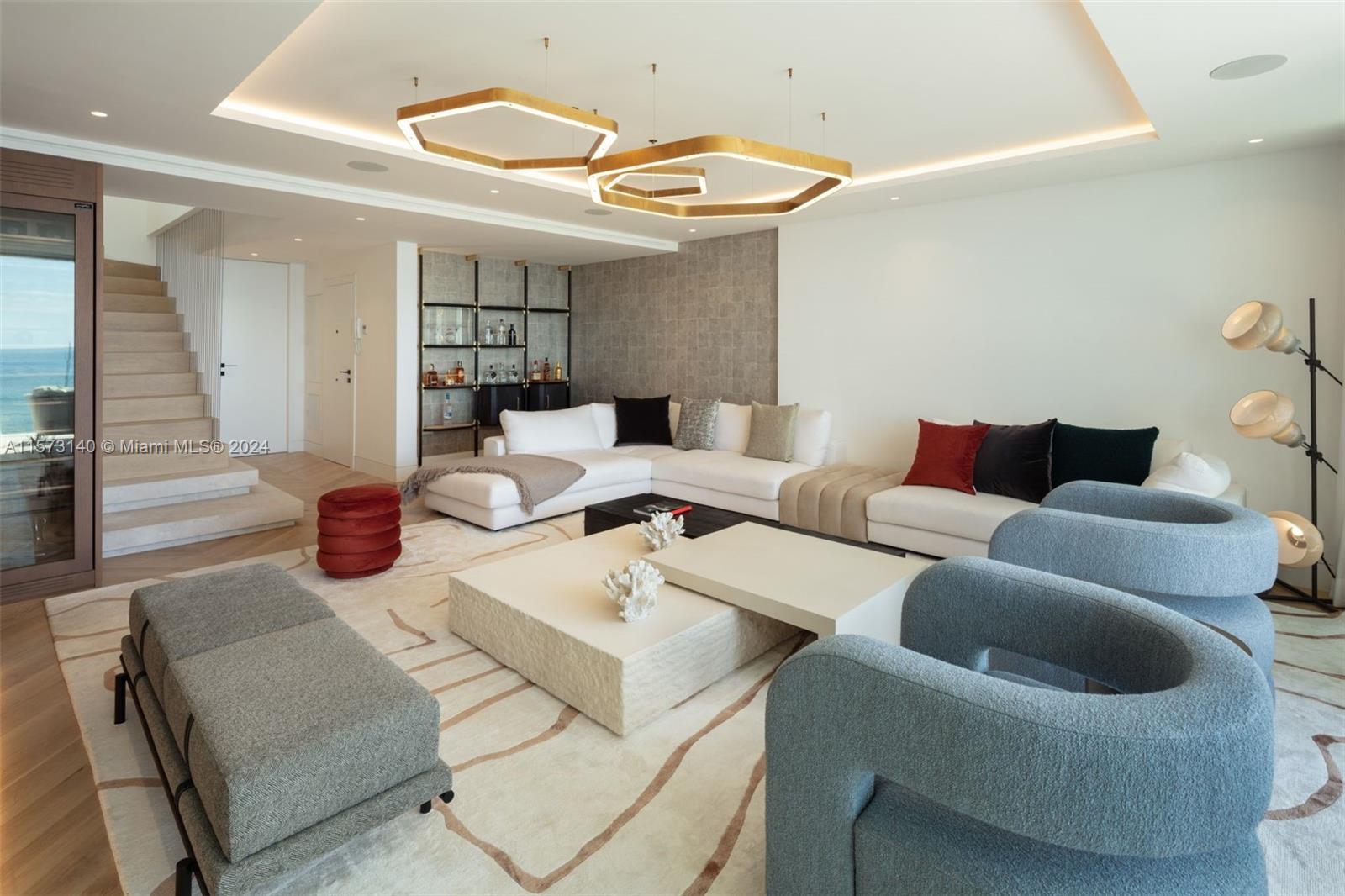 Orquidea, Puente Romano - Residential