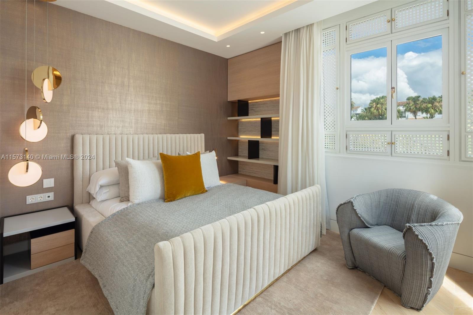 Orquidea, Puente Romano - Residential