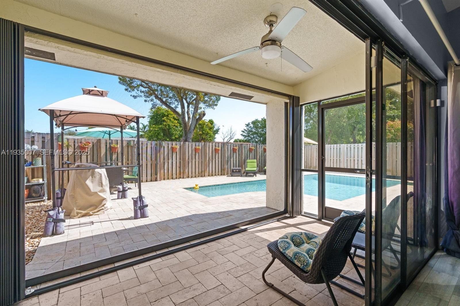 PALM-AIRE VILLAGE SECTION - Residential