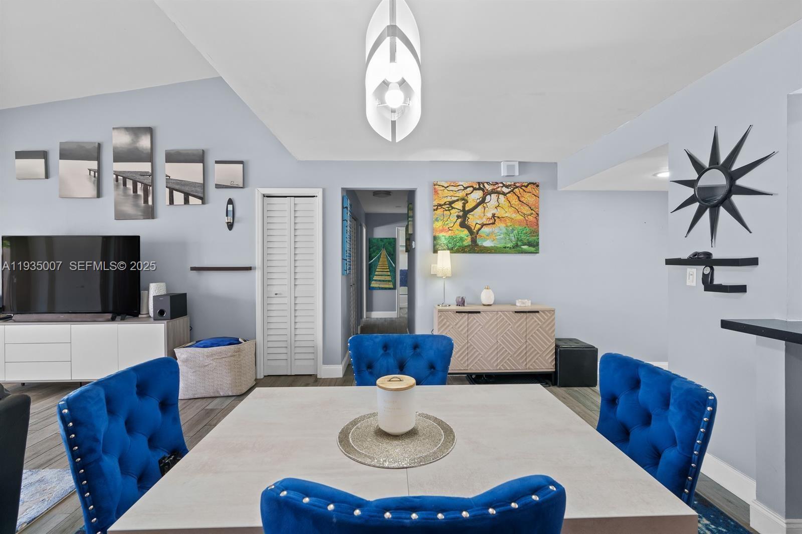 PALM-AIRE VILLAGE SECTION - Residential