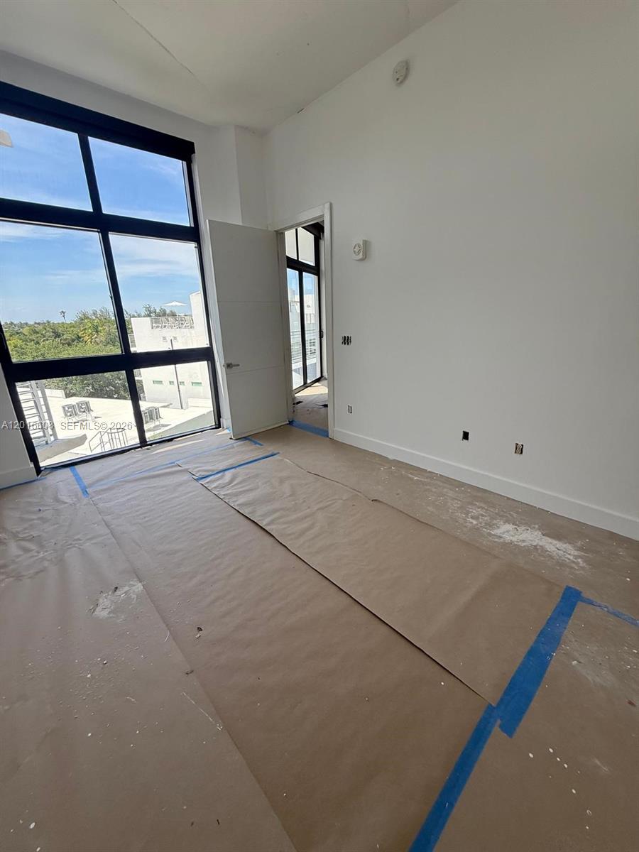 2001 Meridian Ave 523