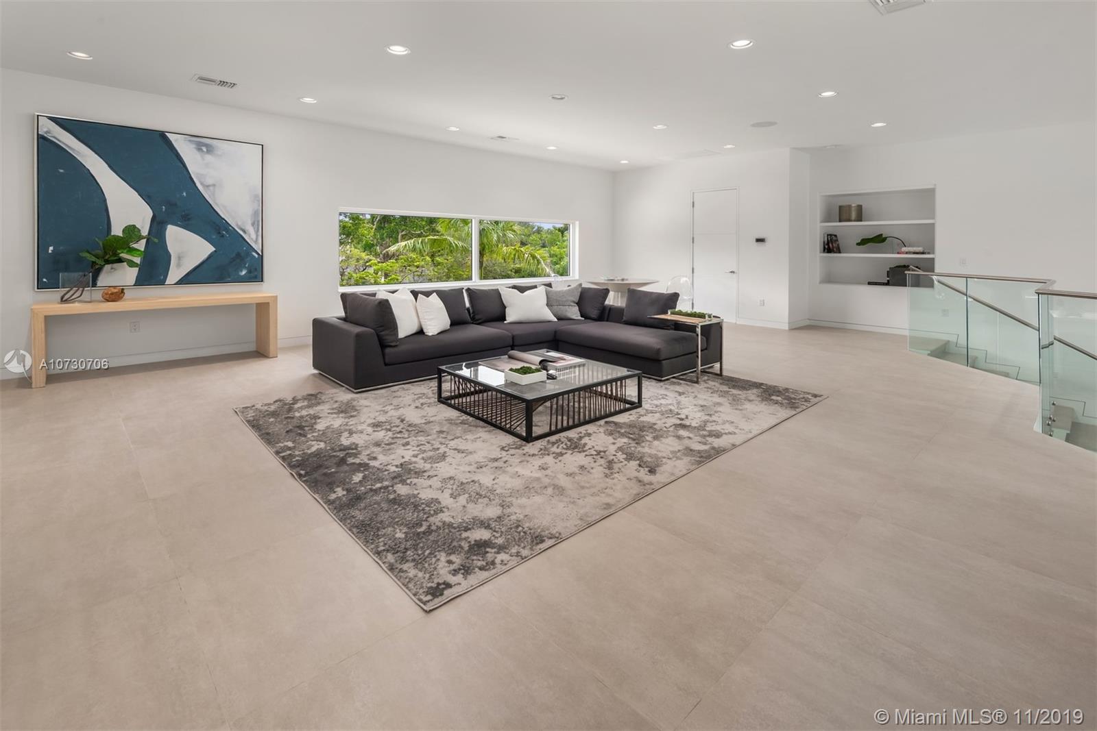 CORAL HILL - Residential