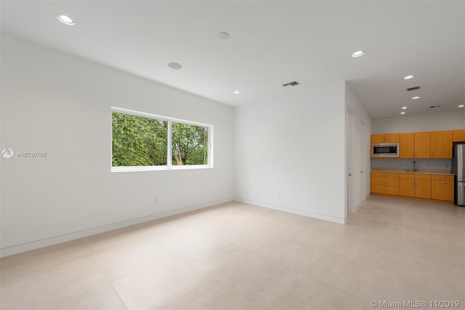 CORAL HILL - Residential