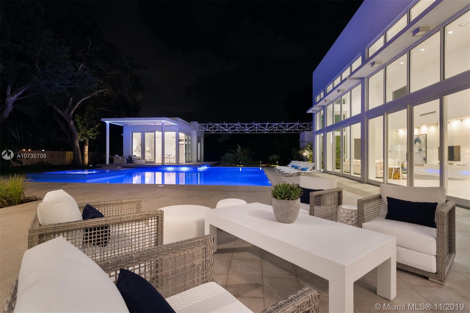 CORAL HILL - Residential