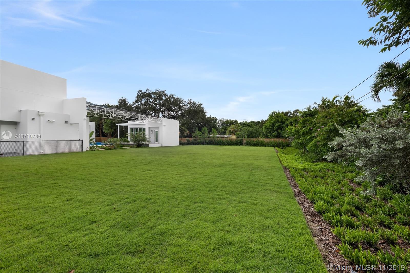 CORAL HILL - Residential