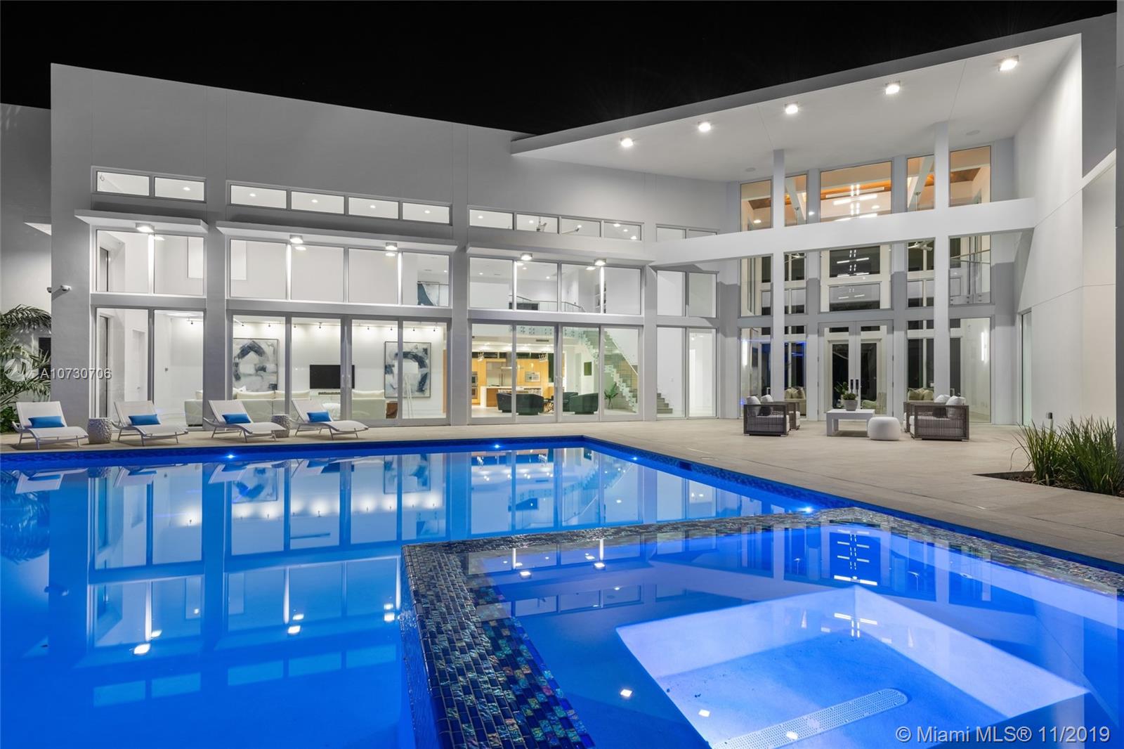 CORAL HILL - Residential