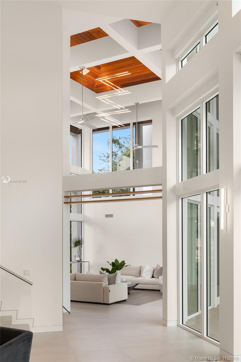 CORAL HILL - Residential