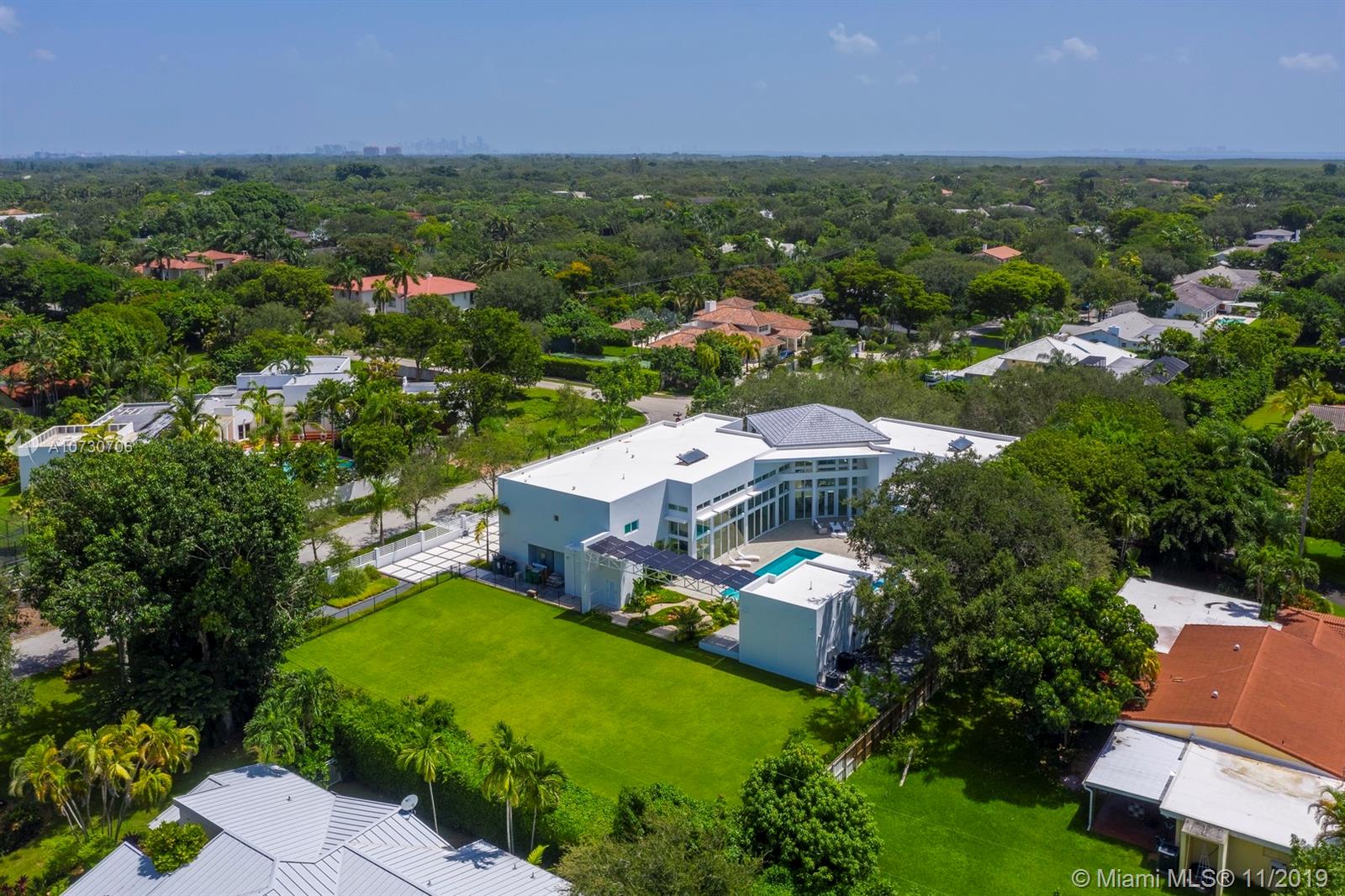 CORAL HILL - Residential